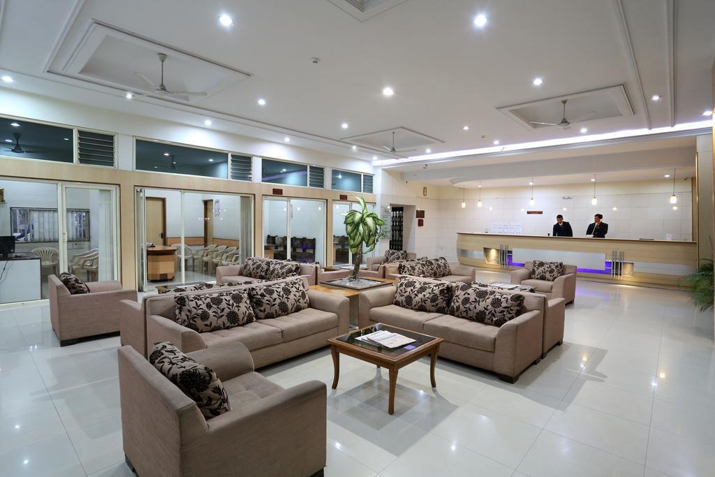 Hotel Atithi Aurangabad  Exterior photo