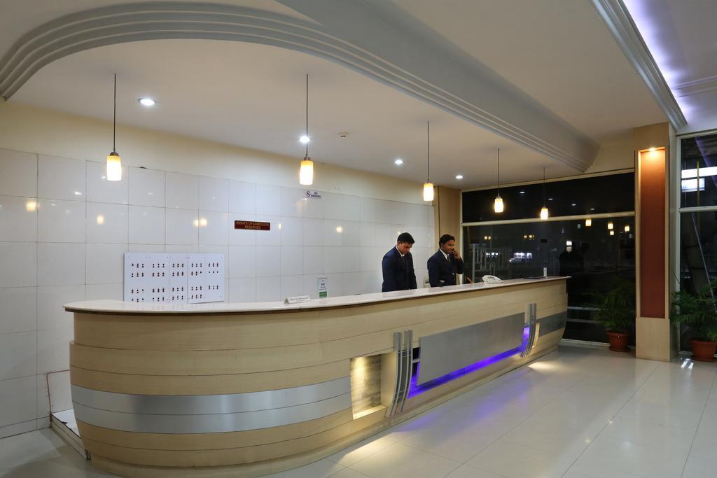 Hotel Atithi Aurangabad  Exterior photo