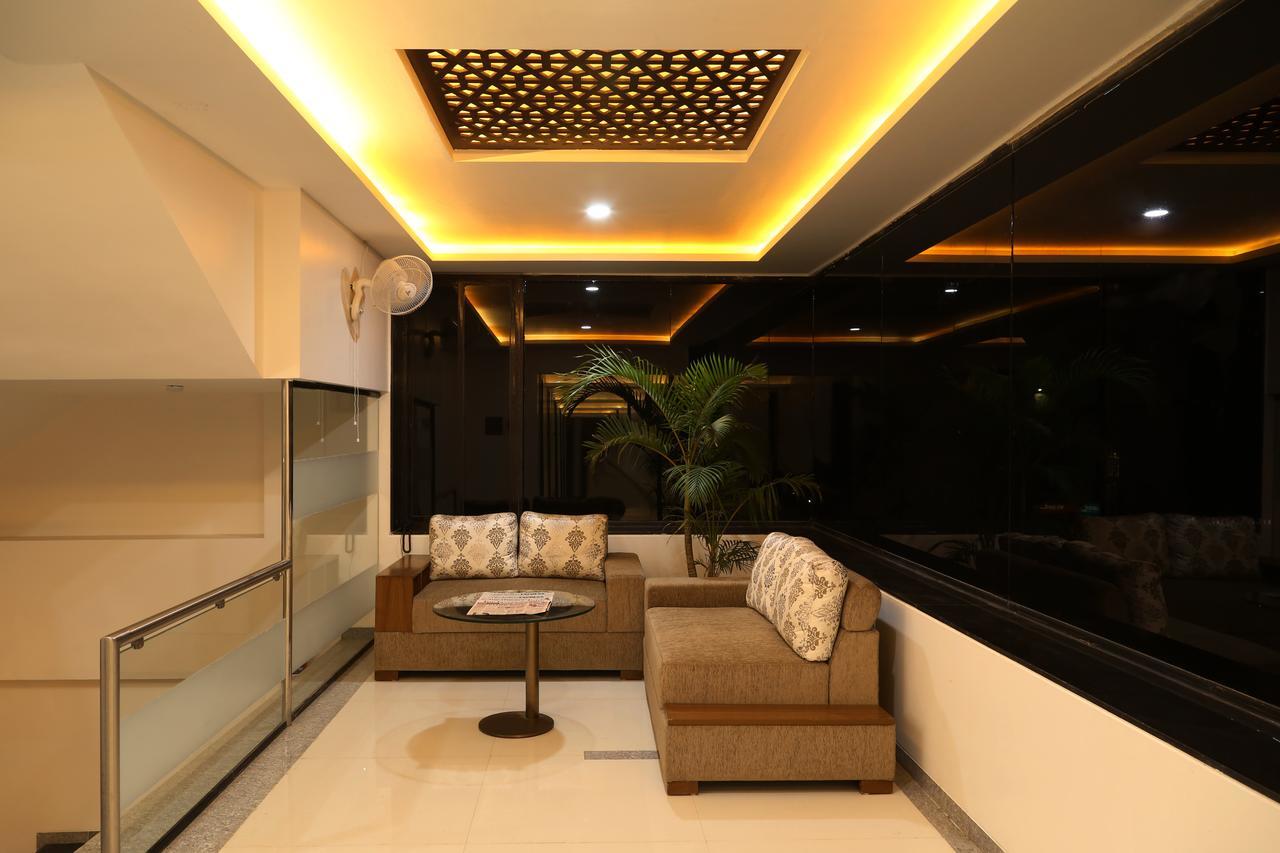 Hotel Atithi Aurangabad  Exterior photo