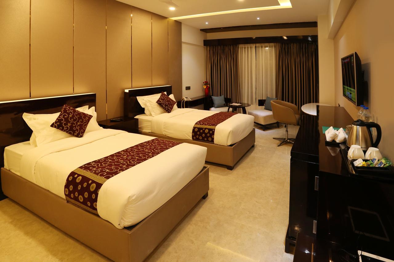 Hotel Atithi Aurangabad  Exterior photo